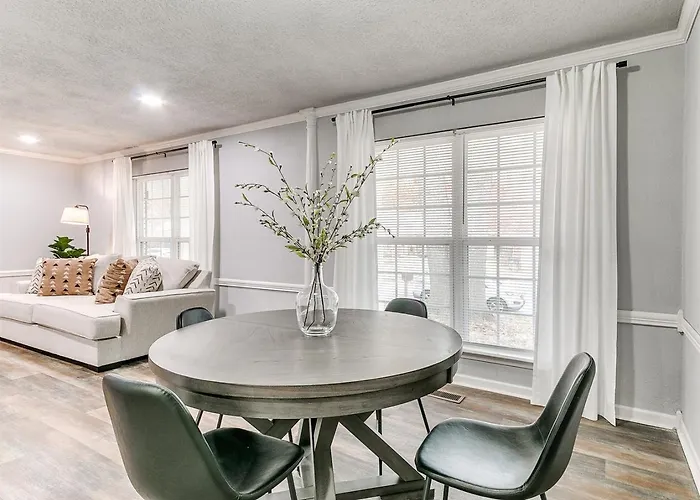 Holiday home Freshly Remodeled Retreat Awaits! Tulsa